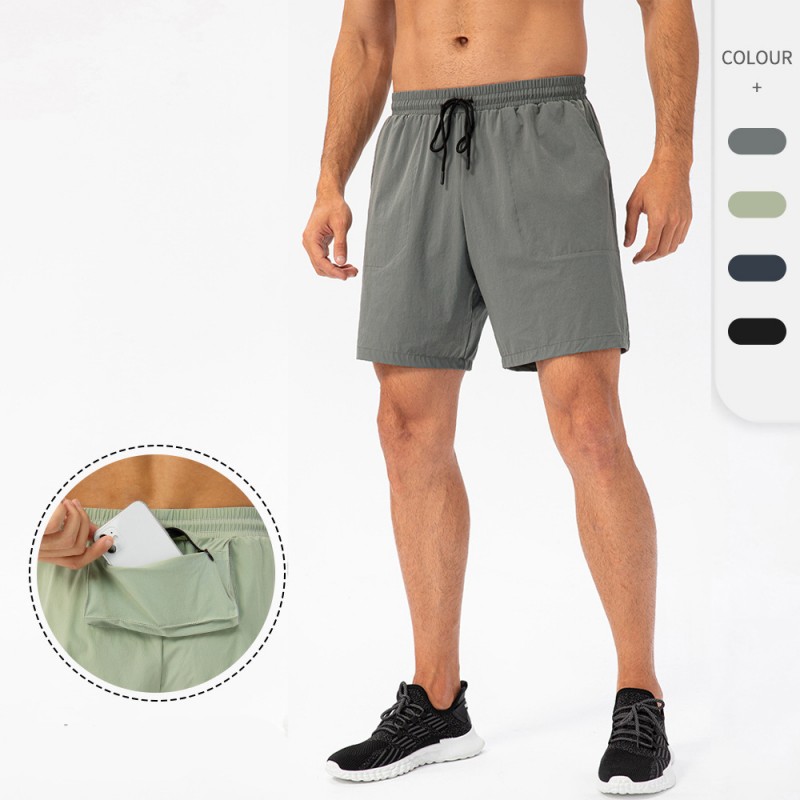 In che modo i pantaloncini da palestra da uomo stanno diventando una categoria fondamentale nell'abbigliamento fitness globale?